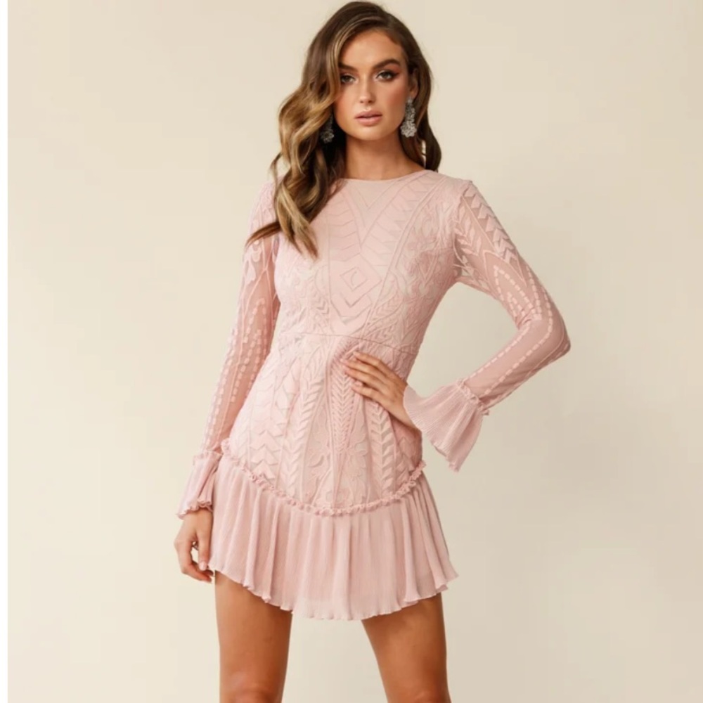 Selfie Leslie Dreamy Long Sleeve Mini Dress